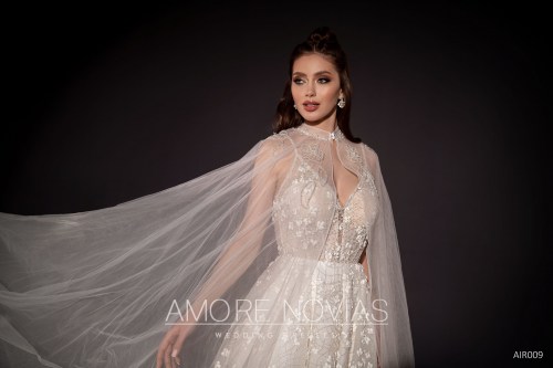 https://amore-novias.com/images/stories/virtuemart/product/AIR009       (2).jpg